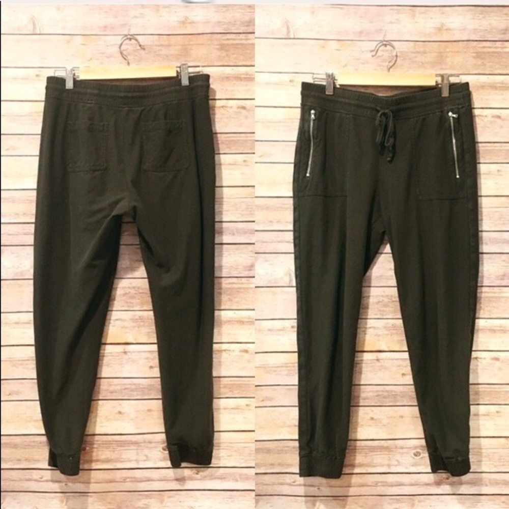 Lou & Grey Jogger Pants 🍃